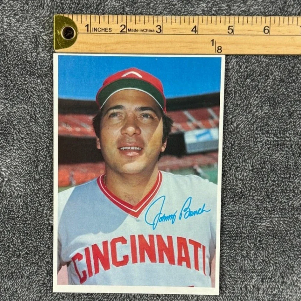 1980 Topps Johnny Bench Cincinnati Reds Catcher Card 3 of 60 Oversized Vintage - Picture 3 of 4